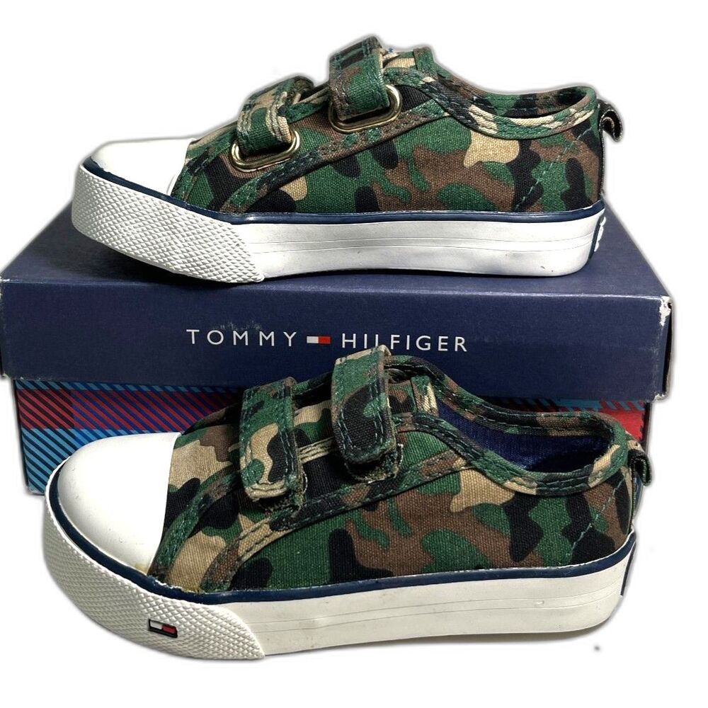 Tommy Hilfiger Kids Boy's Velcro Closure Camo Sneakers SZ8 NEW